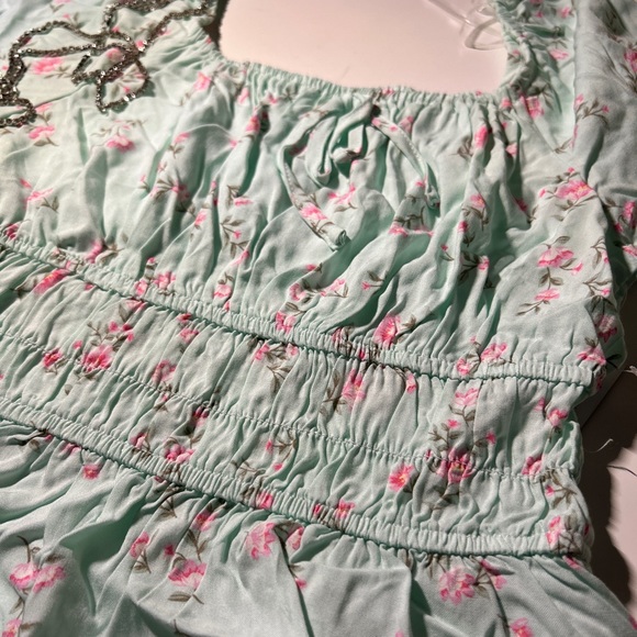 Teal Floral Crop Top | ARDENE | - Picture 3 of 5